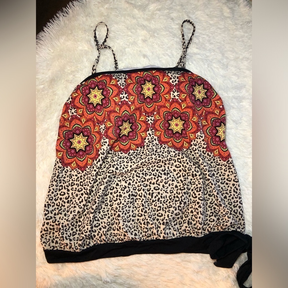 VENUS Floral and Leopard Print Women's Swim Top size 12 NWOT - Picture 4 of 12